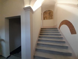 Appartamento in Affitto a Cascina, zona Zambra, 1'300&euro;, 200 m², arredato