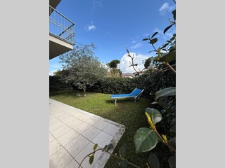 Trilocale in Vendita a Carrara, zona Marina di Carrara, 205'000€, 50 m², arredato