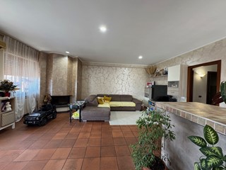Trilocale in Vendita a Amelia, 88'000€, 109 m²