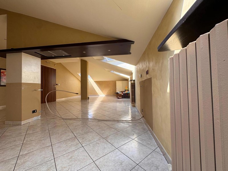 Villa in Vendita a Givoletto, 289'000€, 240 m²