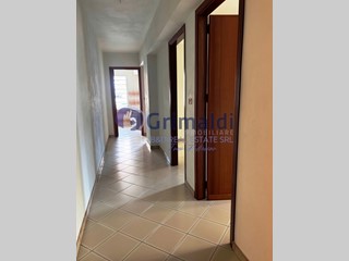 Ufficio in Affitto a Bagheria, 400€, 45 m²