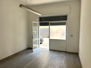 Magazzino in Vendita a Pescara, 40'000€, 35 m²