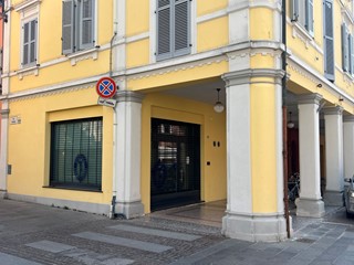 Immobile commerciale in Affitto a Crevalcore, 650€, 43 m²