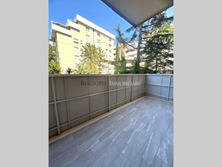 Appartamento in Vendita a Livorno, zona redi, 480'000€, 200 m²