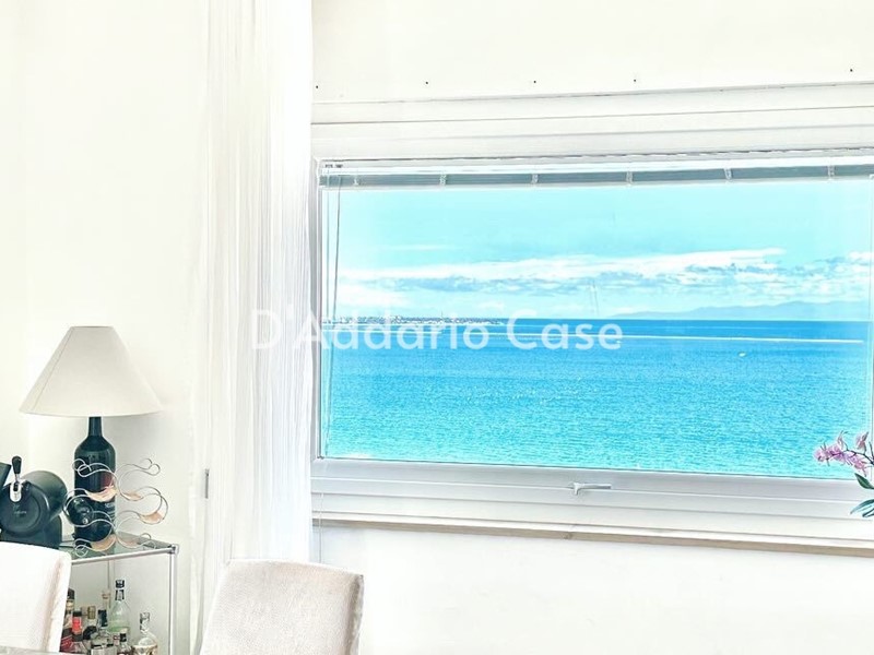 Appartamento in Vendita a Taranto, 245'000€, 155 m²