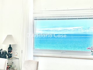 Appartamento in Vendita a Taranto, 245'000€, 155 m²