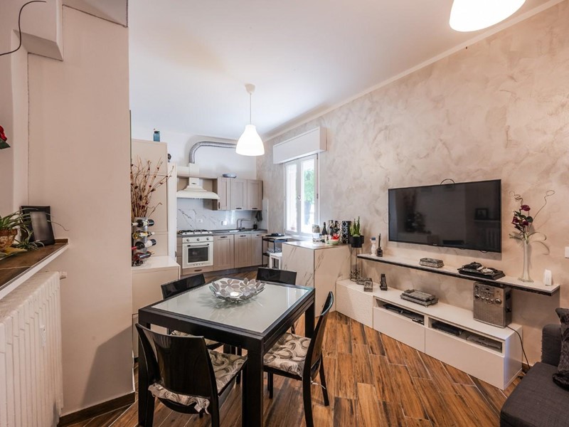 Trilocale in Vendita a Reggio Emilia, 140'000€, 65 m²