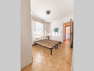 Attico in Vendita a Roma, 185'000&euro;, 52 m²