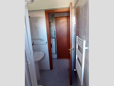 Trilocale in Vendita a Casteldaccia, 86'000€, 67 m², arredato