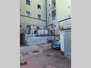 Box in Vendita a Rozzano, 11'500€, 16 m²