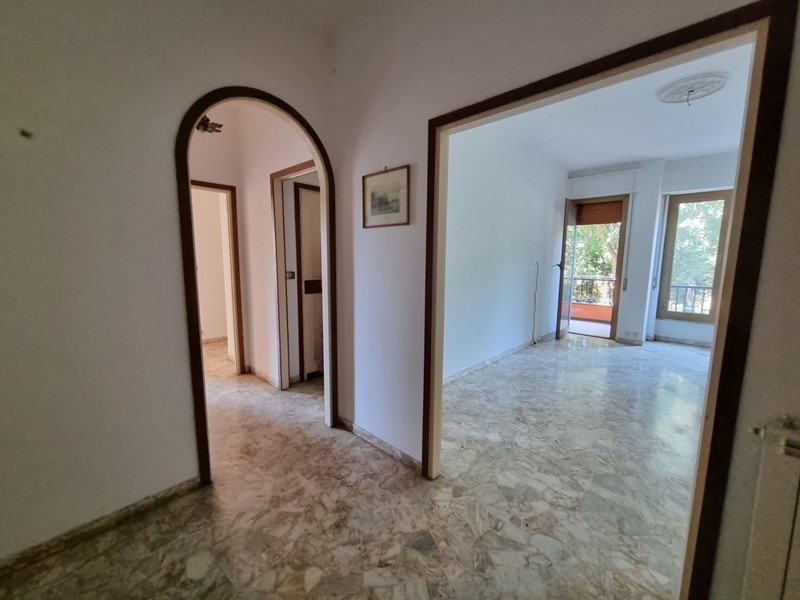 Appartamento in Vendita a Genova, zona Marassi, 148'000€, 107 m²