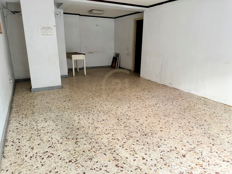 Trilocale in Vendita a Acireale, zona Centro, 85'000&euro;, 90 m²