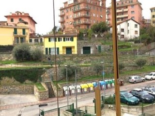 Appartamento in Vendita a Rapallo, zona CENTRALE, 95'000€, 55 m², arredato