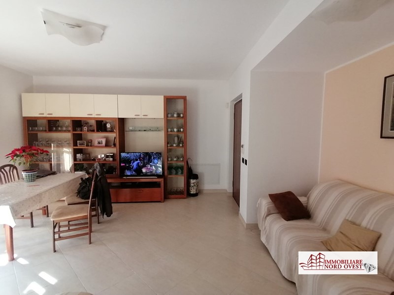 Trilocale in Vendita a Sedriano, 238'000€, 98 m²