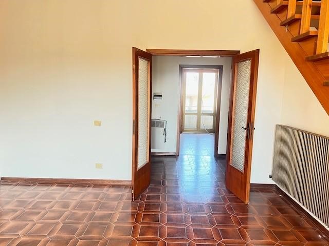Appartamento in Vendita a Siena, 320'000&euro;, 140 m², con Box