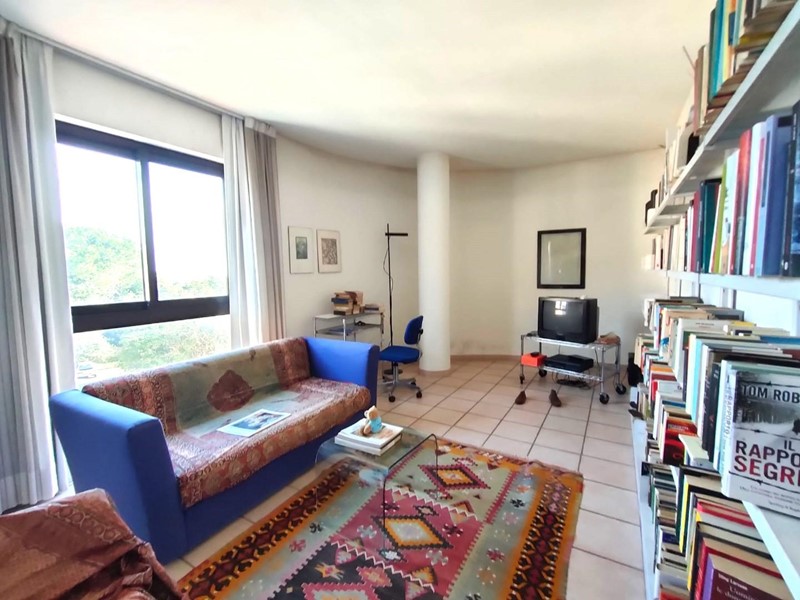Trilocale in Vendita a Massa, 165'000&euro;, 62 m², arredato