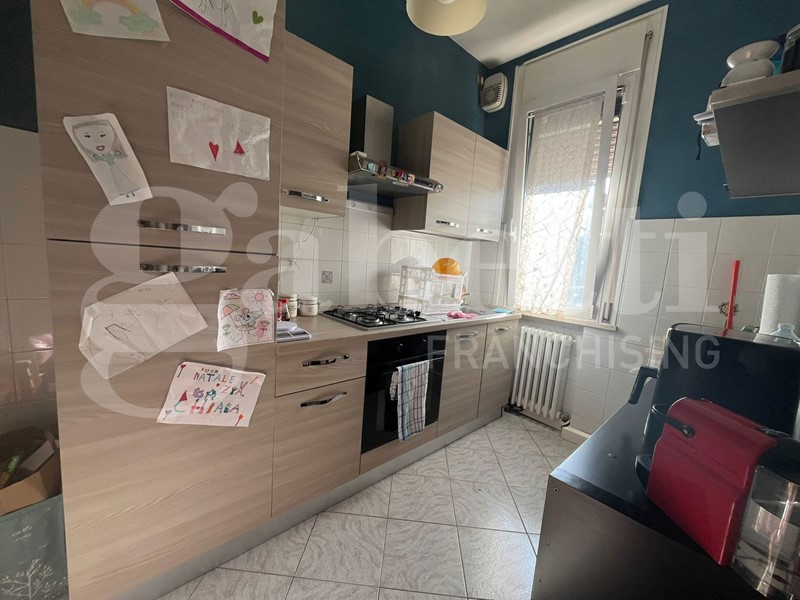 Appartamento in Vendita a Ravenna, 143'000€, 80 m², arredato