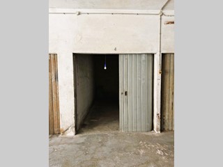 Box in Vendita a Domodossola, 15'000€, 11 m²