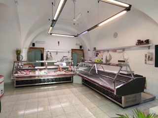 Negozio in Vendita a San Severo, 168'000&euro;, 115 m²