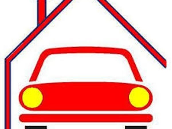 Box in Affitto a Legnano, 220€, 26 m², con Box