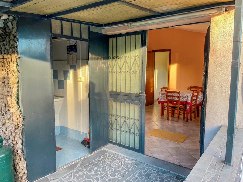 Casa Indipendente in Vendita a Acireale, zona Guardia, 58'000€, 48 m², arredato