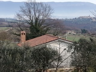Casa Indipendente in Vendita a Avigliano Umbro, 42'000€, 115 m²