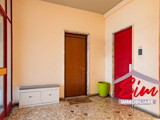 Appartamento in Vendita a Novara, zona Centro, 425'000€, 202 m², con Box