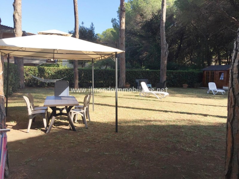 Villetta a schiera in Vendita a Rosignano Marittimo, 490'000€, 130 m², arredato