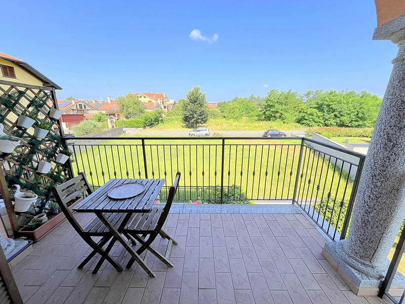 Trilocale in Vendita a Buscate, 177'000€, 89 m²