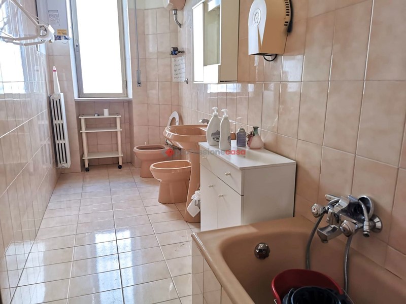 Ufficio in Vendita a Foggia, 159'000&euro;, 230 m²