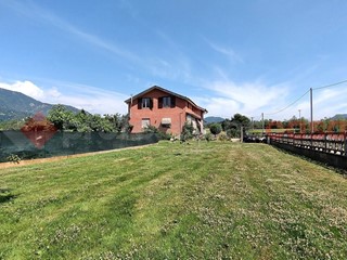 Appartamento in Vendita a Cumiana, 79'000€, 90 m²