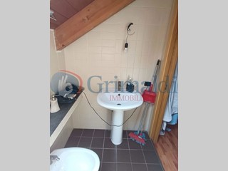 Casa Indipendente in Vendita a Marigliano, 450'000€, 330 m²