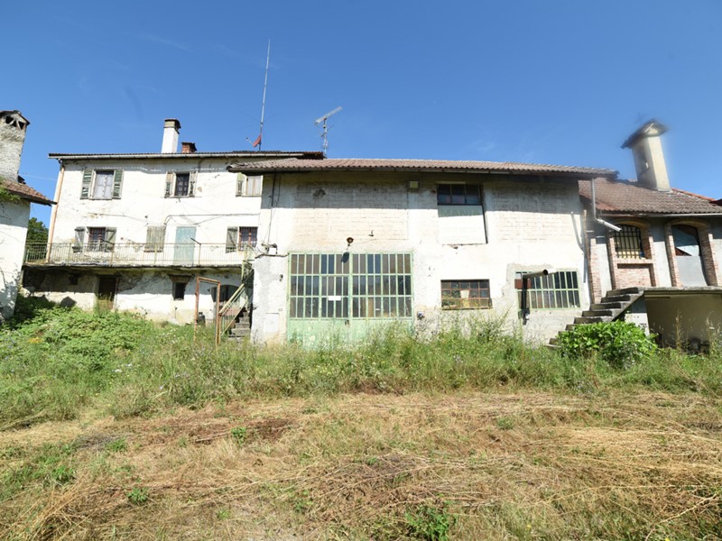 Casa Indipendente in Vendita a Sassello, 160'000€, 600 m², con Box