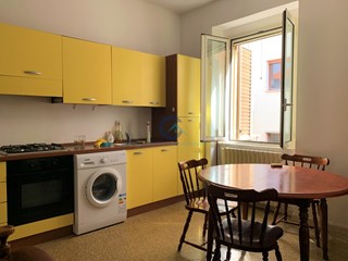 Trilocale in Affitto a Catanzaro, zona Catanzaro Centro, 400&euro;, 70 m², arredato