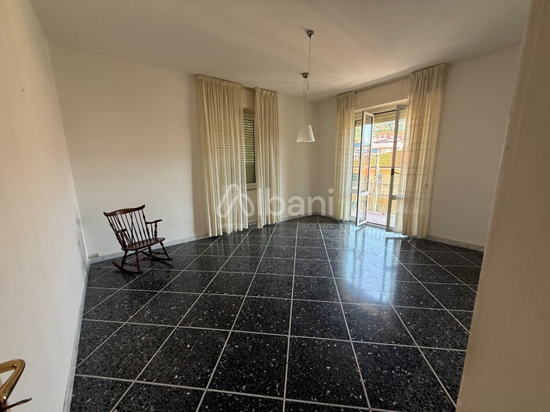Appartamento in Vendita a Lerici, 380'000&euro;, 120 m²