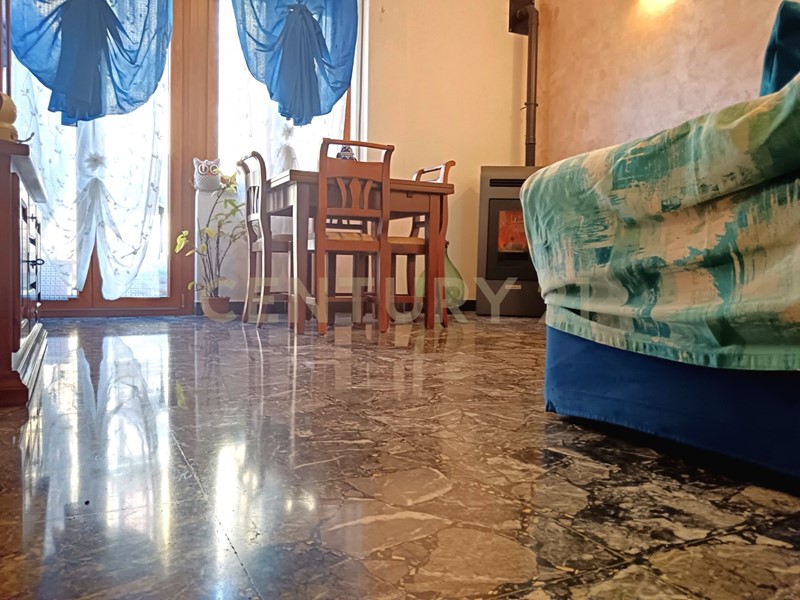 Appartamento in Vendita a Abbadia San Salvatore, 103'000€, 100 m², arredato, con Box