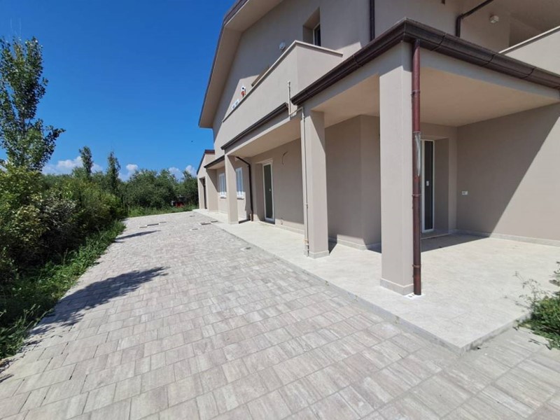 Appartamento in Vendita a Pontedera, 370'000€, 130 m², con Box