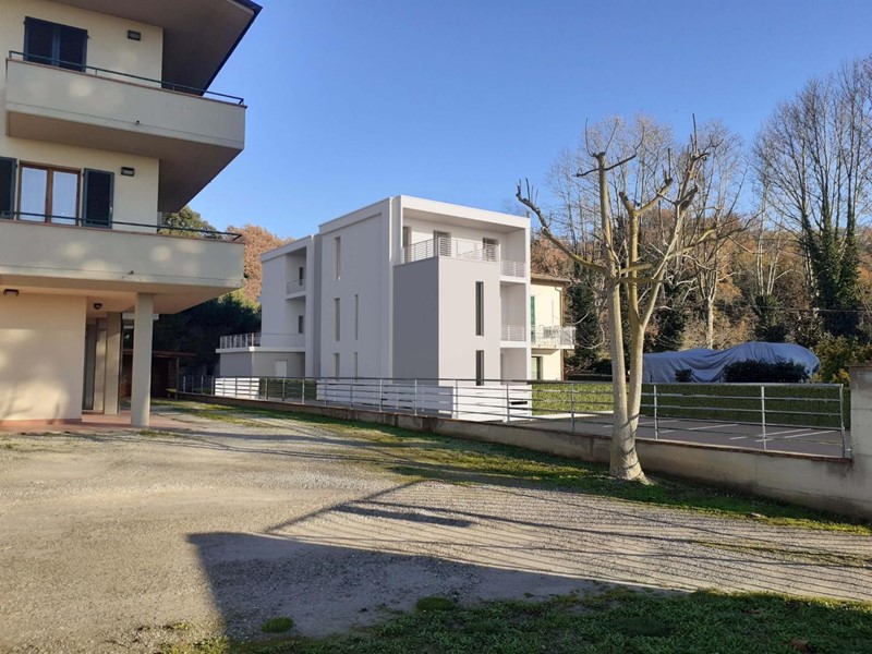 Trilocale in Vendita a Castelfiorentino, zona Cambiano, 195'000€, 77 m²
