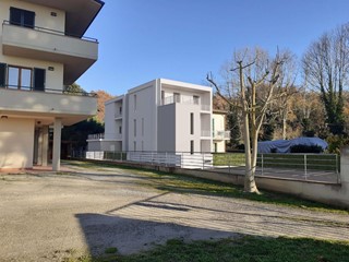 Trilocale in Vendita a Castelfiorentino, zona Cambiano, 195'000€, 77 m²