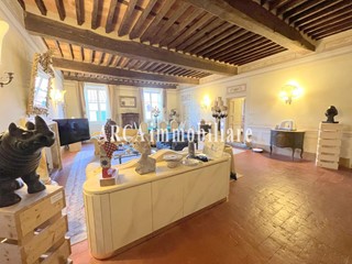 Appartamento in Vendita a Pietrasanta, 1'500'000€, 135 m²