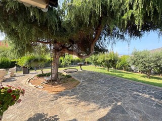 Villa in Vendita a Termoli, 770'000€, 470 m²
