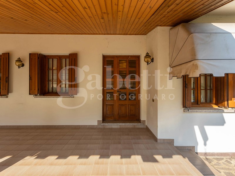 Casa Indipendente in Vendita a Portogruaro, 350'000€, 300 m², arredato