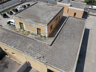 Laboratorio in Vendita a Seclì, 380'000€, 485 m²