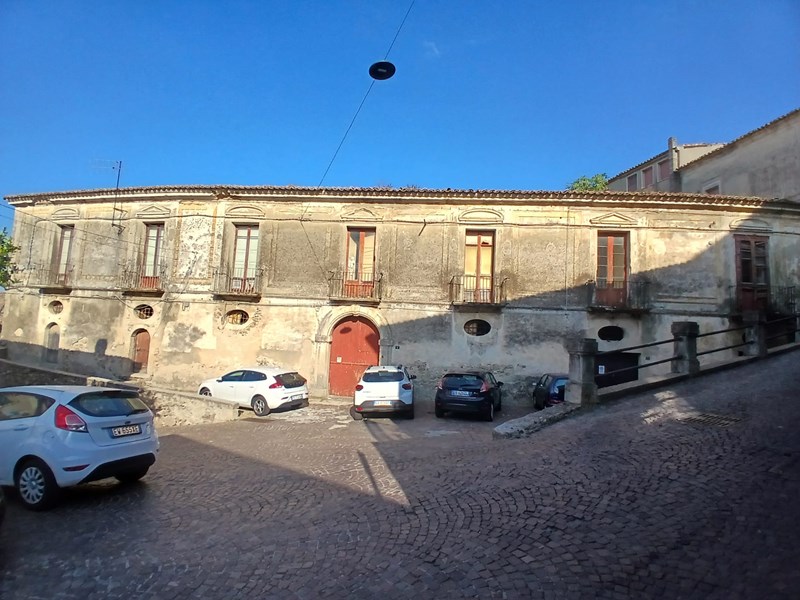 Casa Indipendente in Vendita a Squillace