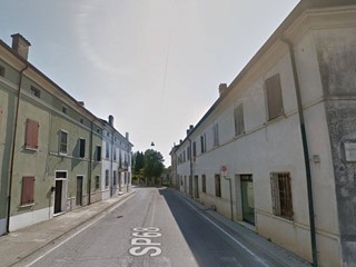 Appartamento in Vendita a Marcaria, 250'000&euro;, 800 m²