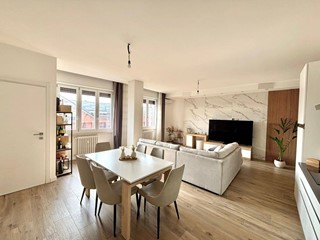 Appartamento in Vendita a Alessandria, 179'000€, 123 m²