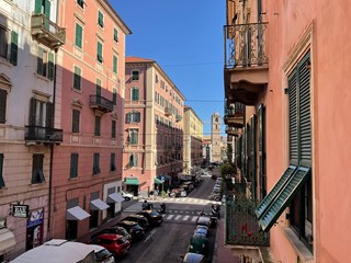 Appartamento in Vendita a Savona, 195'000€, 140 m²