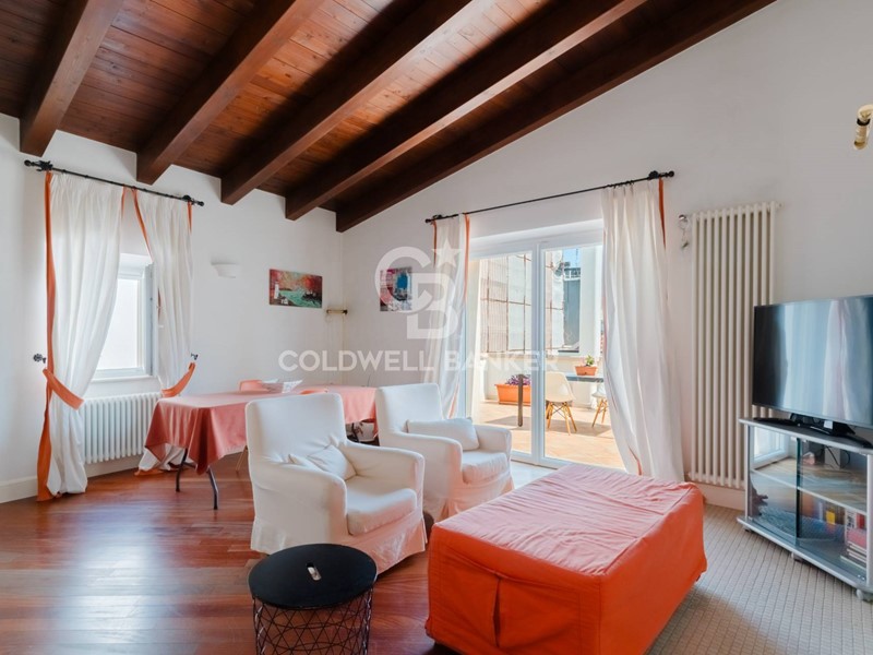 Appartamento in Vendita a Conversano, 490'000€, 415 m²