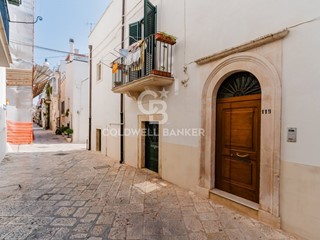 Appartamento in Vendita a Conversano, 490'000€, 415 m²