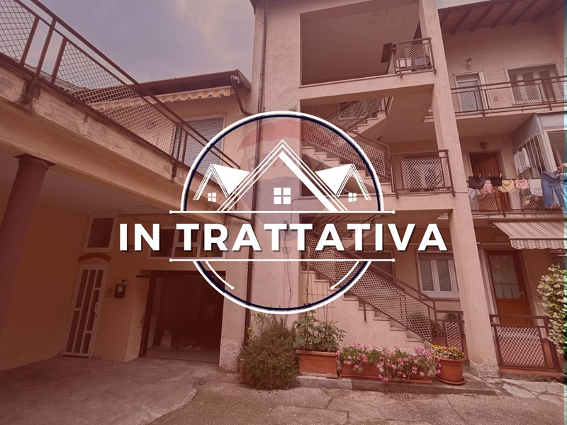 Bilocale in Vendita a Viggiù, 75'000€, 70 m²